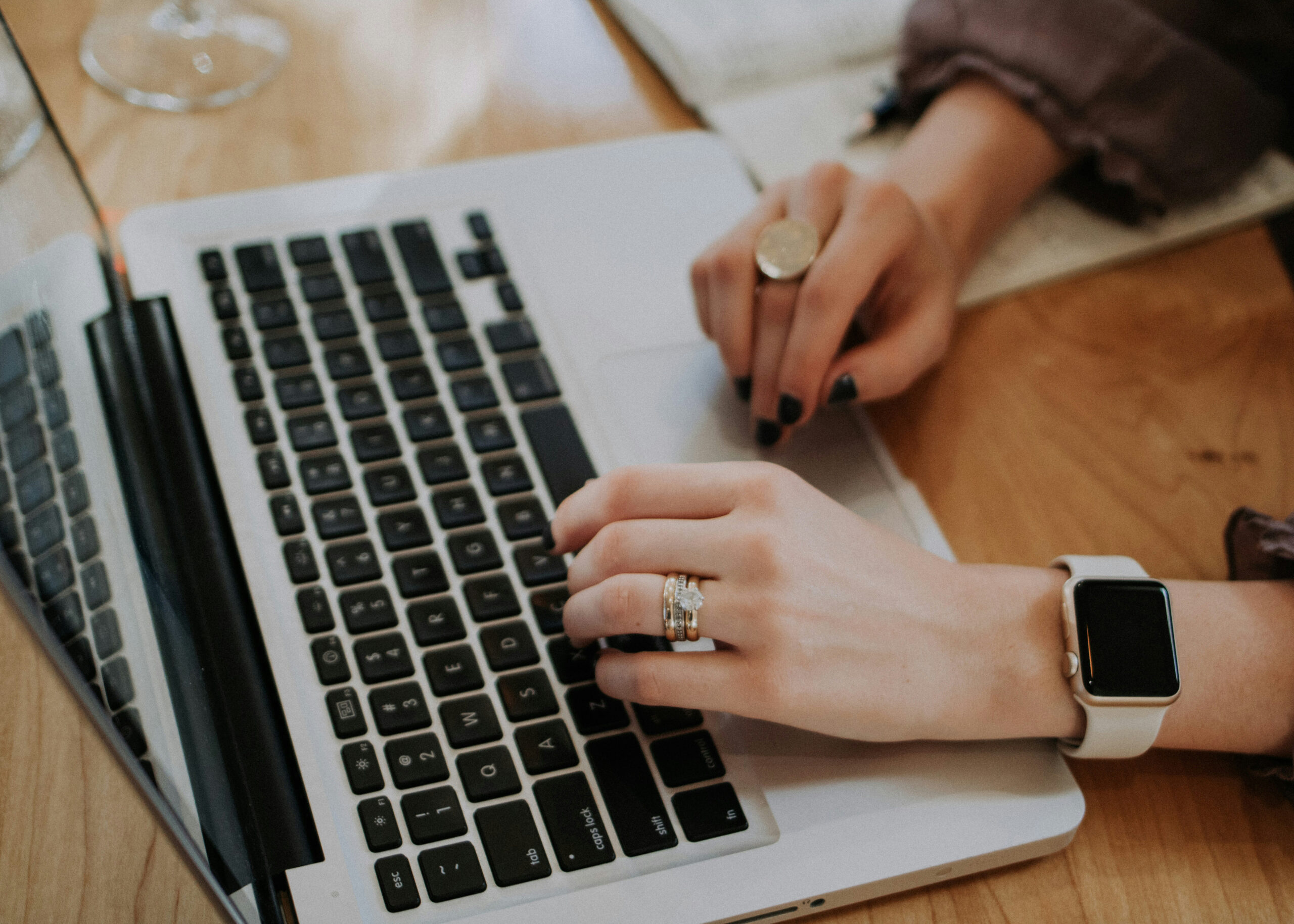 christin-hume-hBuwVLcYTnA-unsplash